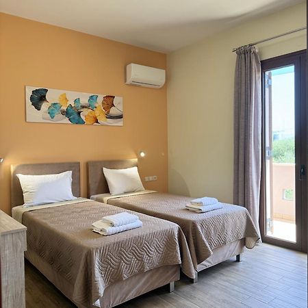 Villa Saint George Maroulás 外观 照片